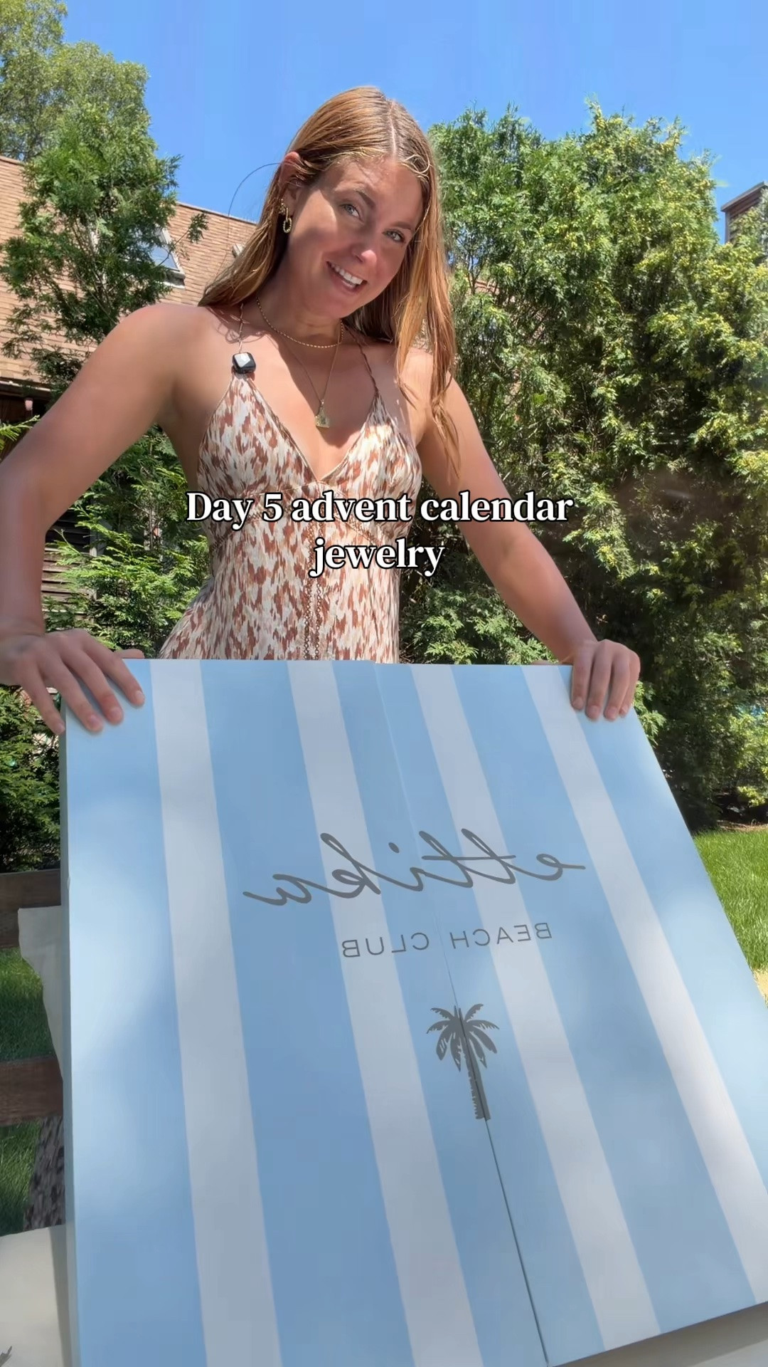 Which Beach Club piece is your favorite so far: Day 1, 2, 3, 4, or 5? 🐚✨

Day 5 of unboxing the @Ettika Beach Club Box brought the prettiest Mermaid Tears Bracelet. The 18K gold-plated chain is covered in seashell, starfish, and ocean-inspired charms that make it feel like a little beach vacation for your wrist.

I love jewelry that instantly makes a simple women’s summer outfit feel more special, and this bracelet does exactly that. It is playful, detailed, and made for girls who want their accessories to have some personality.

We still have seven more surprises to open, but Day 5 might be difficult to beat. 🌊

Comment SHOP and I’ll send you where to get them.🤍

https://liketk.it/6jGpw

Follow @kristinanicoletall for tall girl fashion, women’s outfit ideas, jewelry finds, and wardrobe inspiration that actually works.

womensfashion girlsfashion summerjewelry beachjewelry charmbracelet goldjewelry seashelljewelry starfishjewelry ettika jewelryfinds vacationstyle summeraccessories tallgirlstyle tallgirlapproved @ettika
