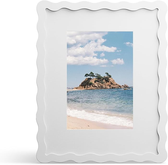 8x10 Picture Frame with Mat for 5x7, Wavy Edge Wooden Real Glass Photo Frame for Tabletop and Wal... | Amazon (US)