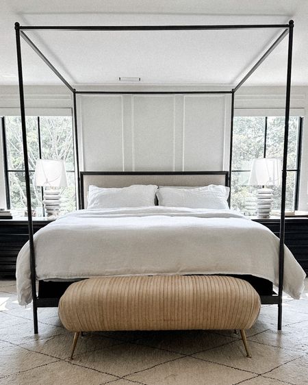 My favorite bedding!  #bedroom #bedding #bollandbranch #organic #homedecor #fashionjackson


#LTKHome