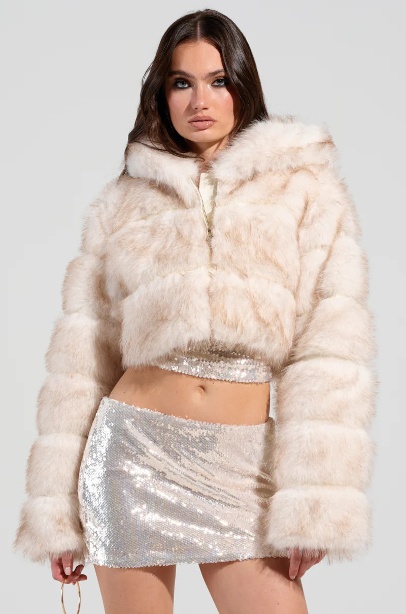 TOASTED MARSHMALLOW HOODED FAUX FUR JACKET | AKIRA