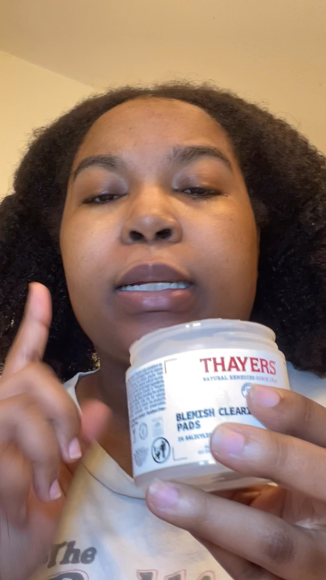 These Thayers toner pads have been my go-to lately for fading dark spots and evening out my skin tone 🍃✨ Love how gentle they are but still get results — definitely a skincare must-have!

#Thayers #LTKBeauty #SkincareFavorites #ClearSkinRoutine #DarkSpotCare #GlowingSkin #LTKFinds #AllThingsKadijah


#LTKFindsUnder50 #LTKSaleAlert #LTKBeauty