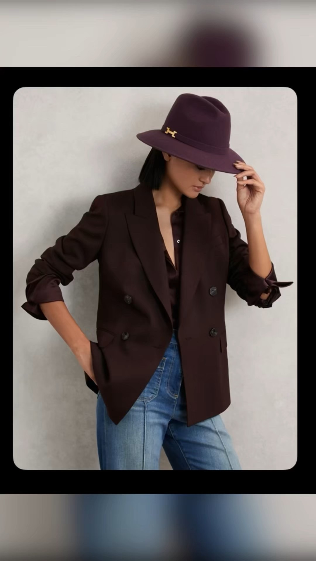 A rich burgundy wool fedora from Reiss — a timeless accessory that elevates every outfit. Perfect for fall and winter styling, city strolls, and quiet-luxury looks. A refined piece that adds structure, depth, and elegance to any wardrobe.


#LTKGiftGuide #LTKHoliday #LTKBeauty