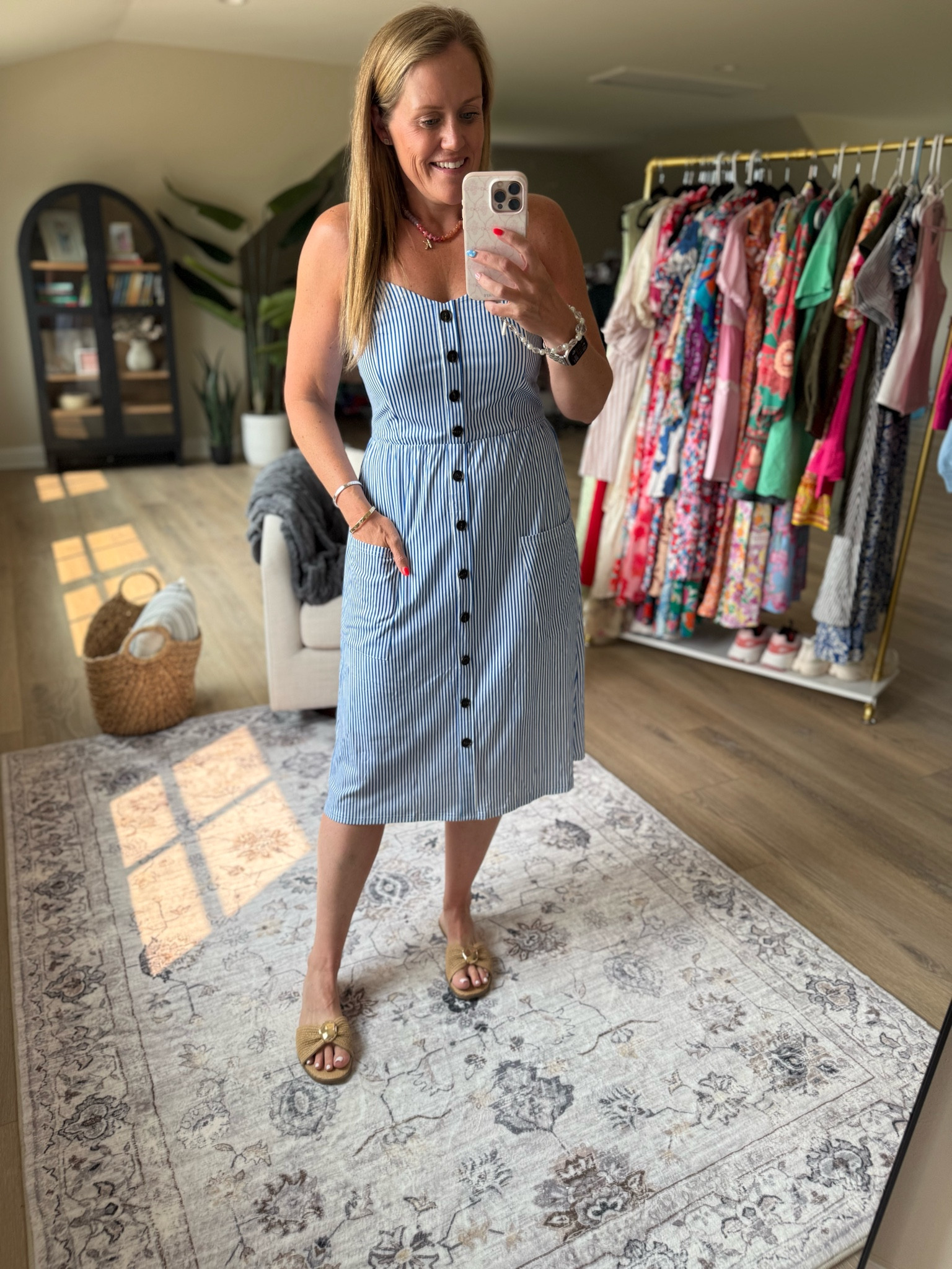 Amazon 
Amazon find 
Amazon dress 
Vacation dress
Vacation finds