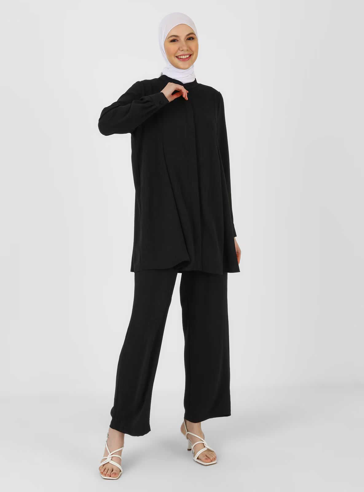 Black - Unlined - Crew neck - Suit | Modanisa (US)