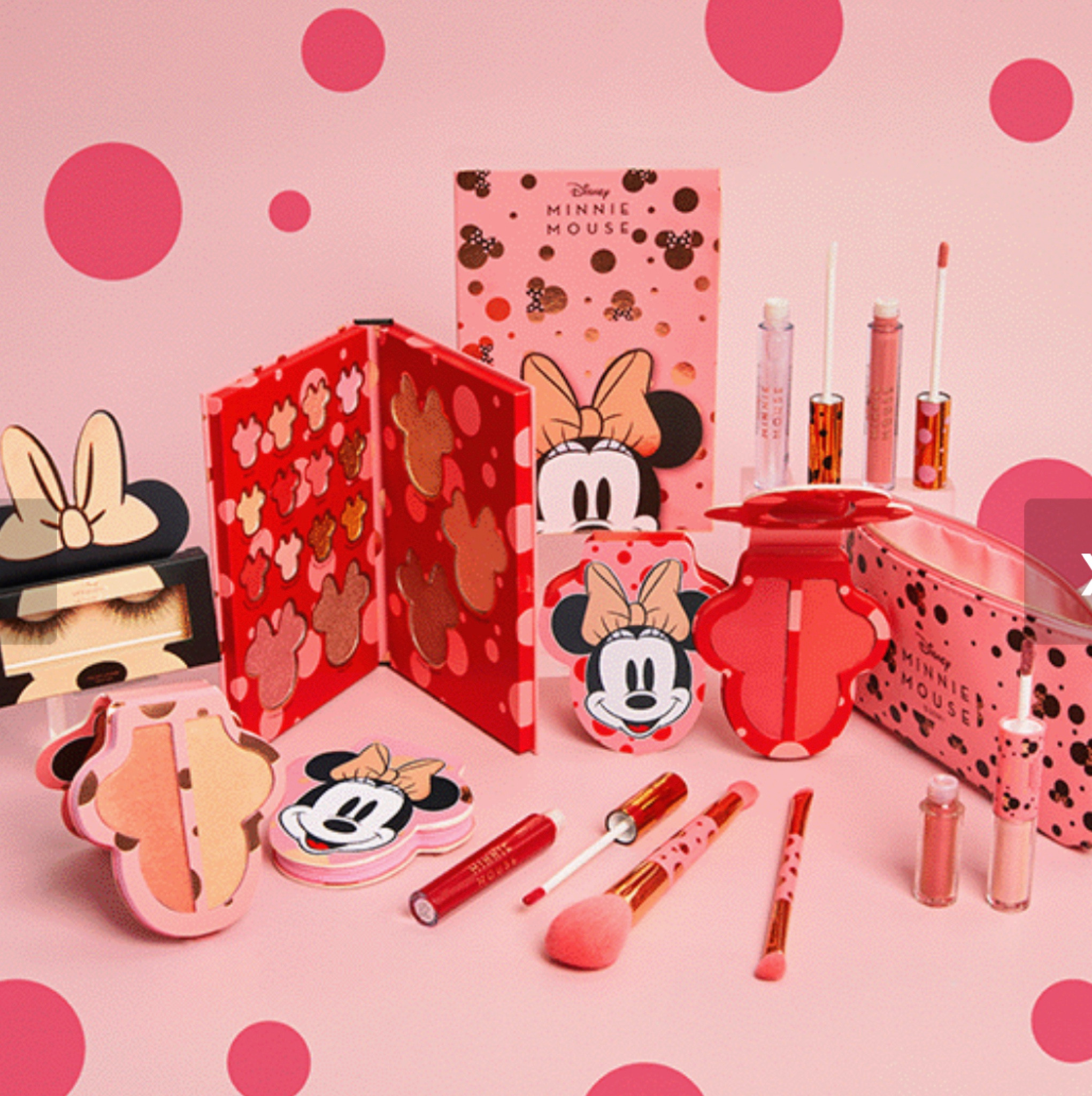 Yoo-hoo GRWM to go on a date with Mickey. This Minnie Mouse collection is so cute! Just look at that packaging. #disneystyle

#LTKunder50