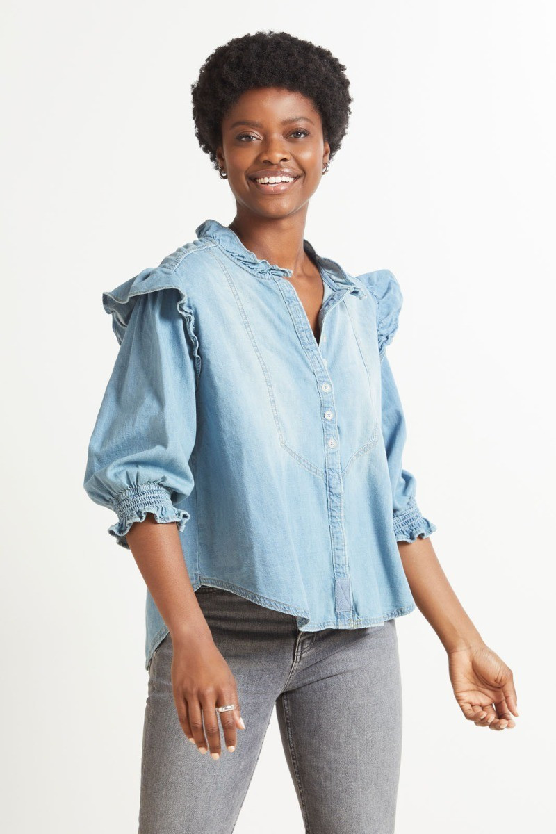 FREE PEOPLE Louise Denim Top | EVEREVE | Evereve