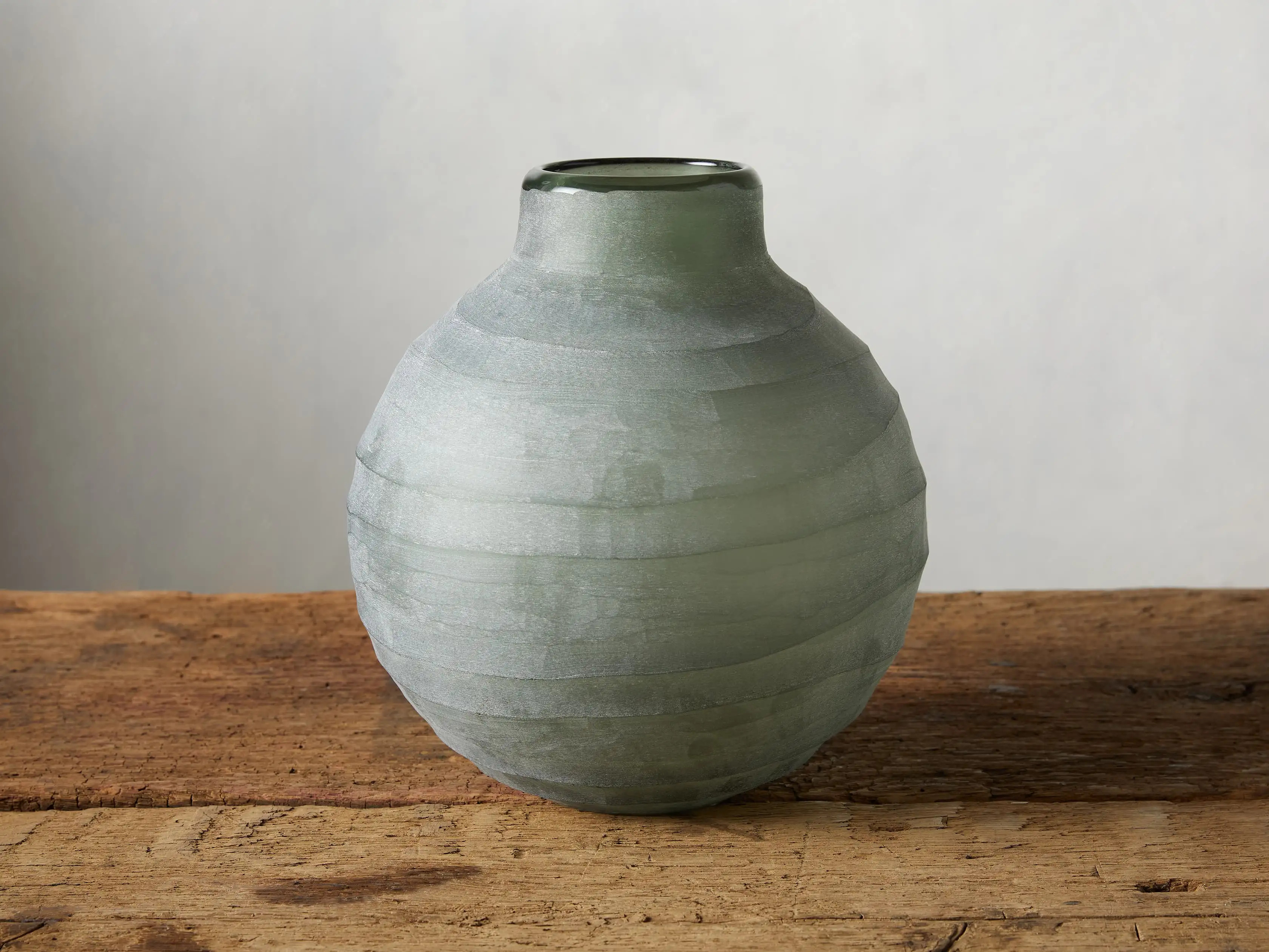 Etrusca Vase | Arhaus
