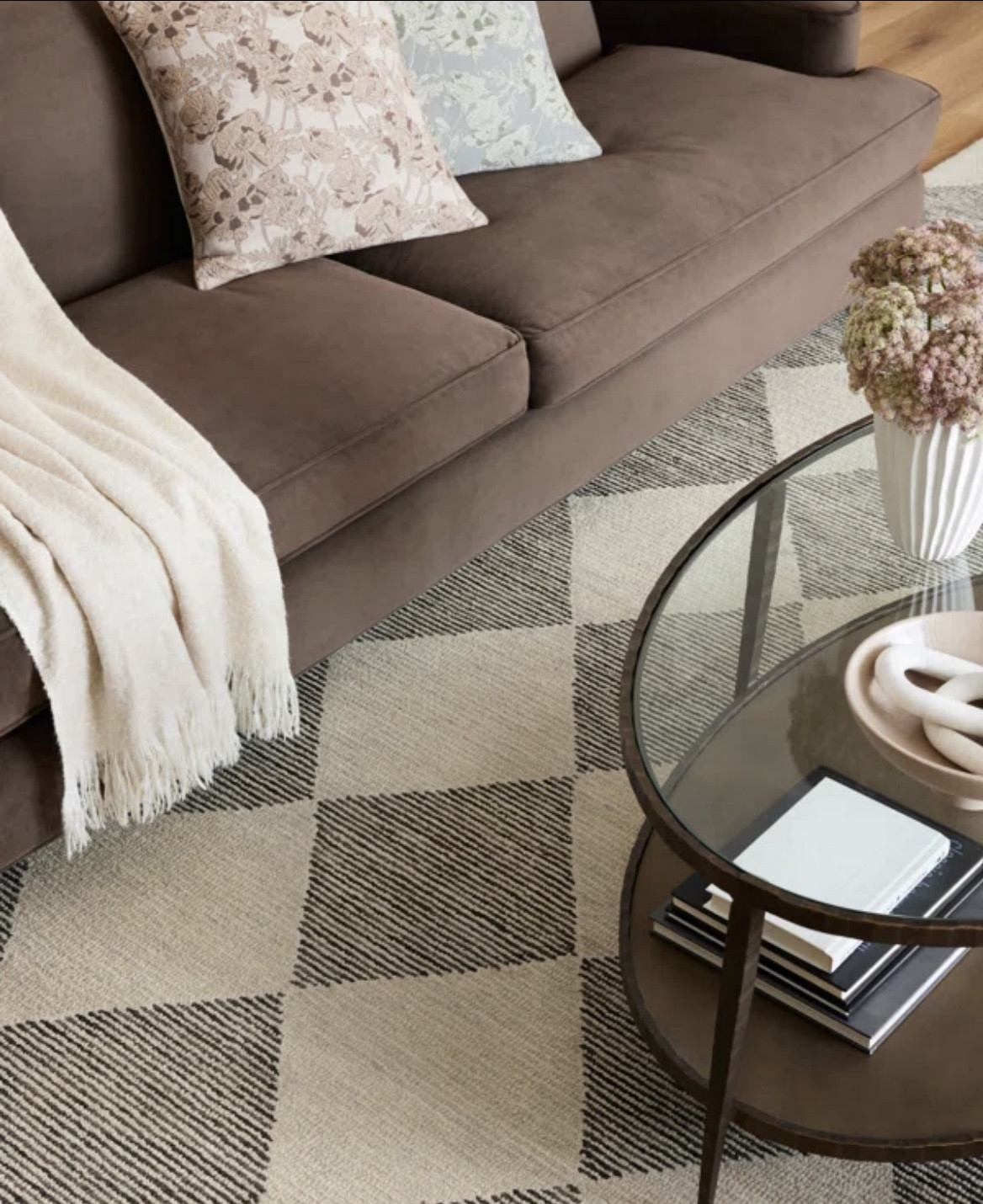 Chris love Julia loloi wool rug

We love this fun checkered pattern rug, currently on sale with Wayfair

Rugs/wayfair sale

#LTKU #LTKHome #LTKSaleAlert