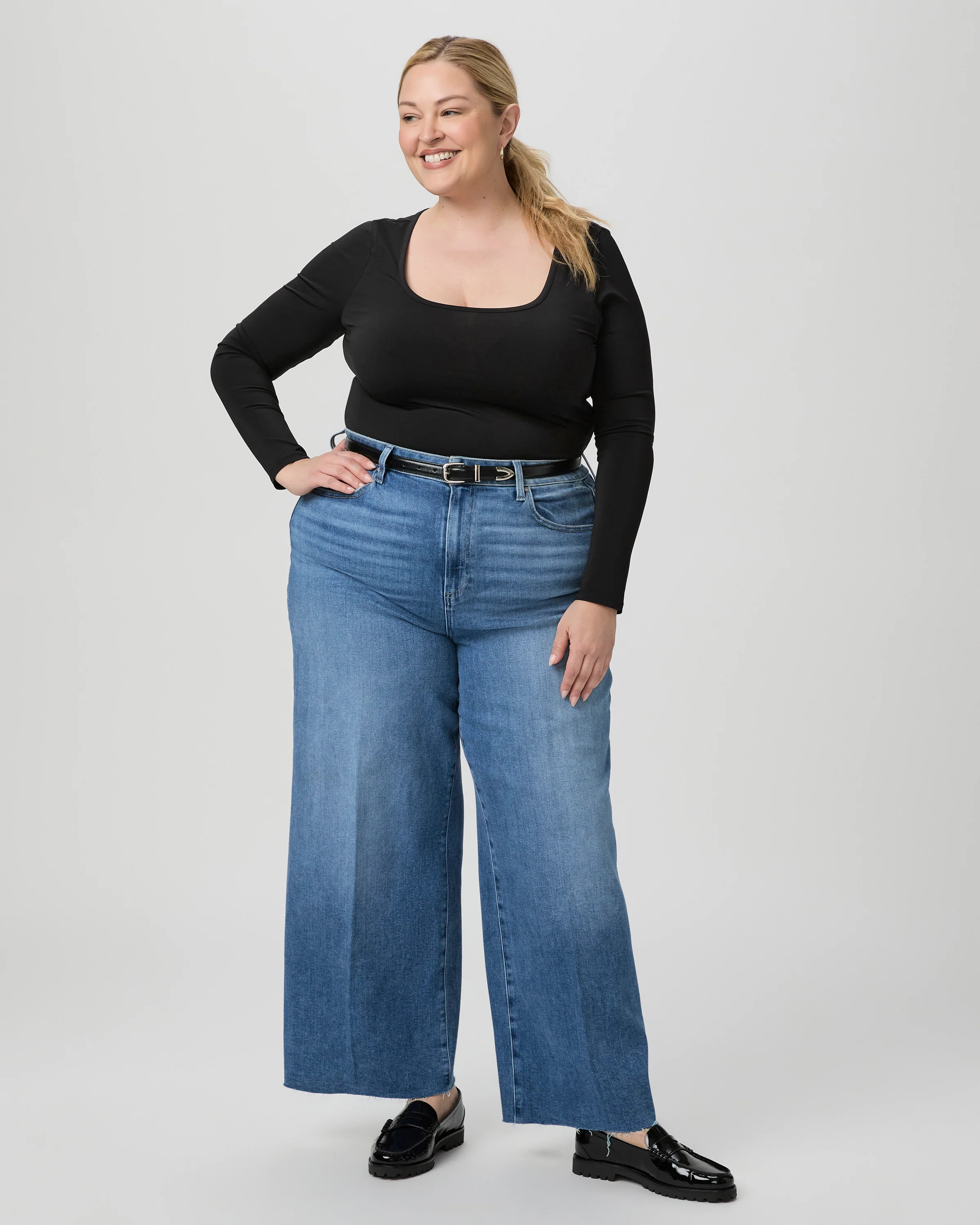 Anessa Plus 31" Wide Leg Jean | Paige