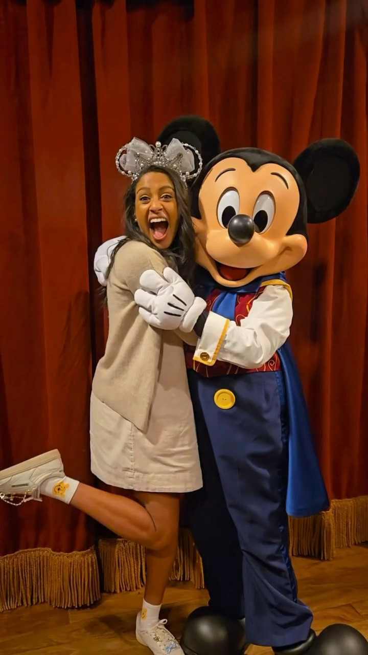 ✨ Did you know you can get your Mickey ears embroidered at Curtain Call Collectibles in Magic Kingdom? Make your ears extra magical with custom embroidery! 🏰✂️

What would you embroider on yours? Drop a comment below! 👇

#DisneyTips #MickeyEars #MagicKingdom #DisneyHacks #AskTheMouse #DisneyWorld #CustomEmbroidery #DisneyMerch

#LTKStyleTip #LTKTravel #LTKFamily