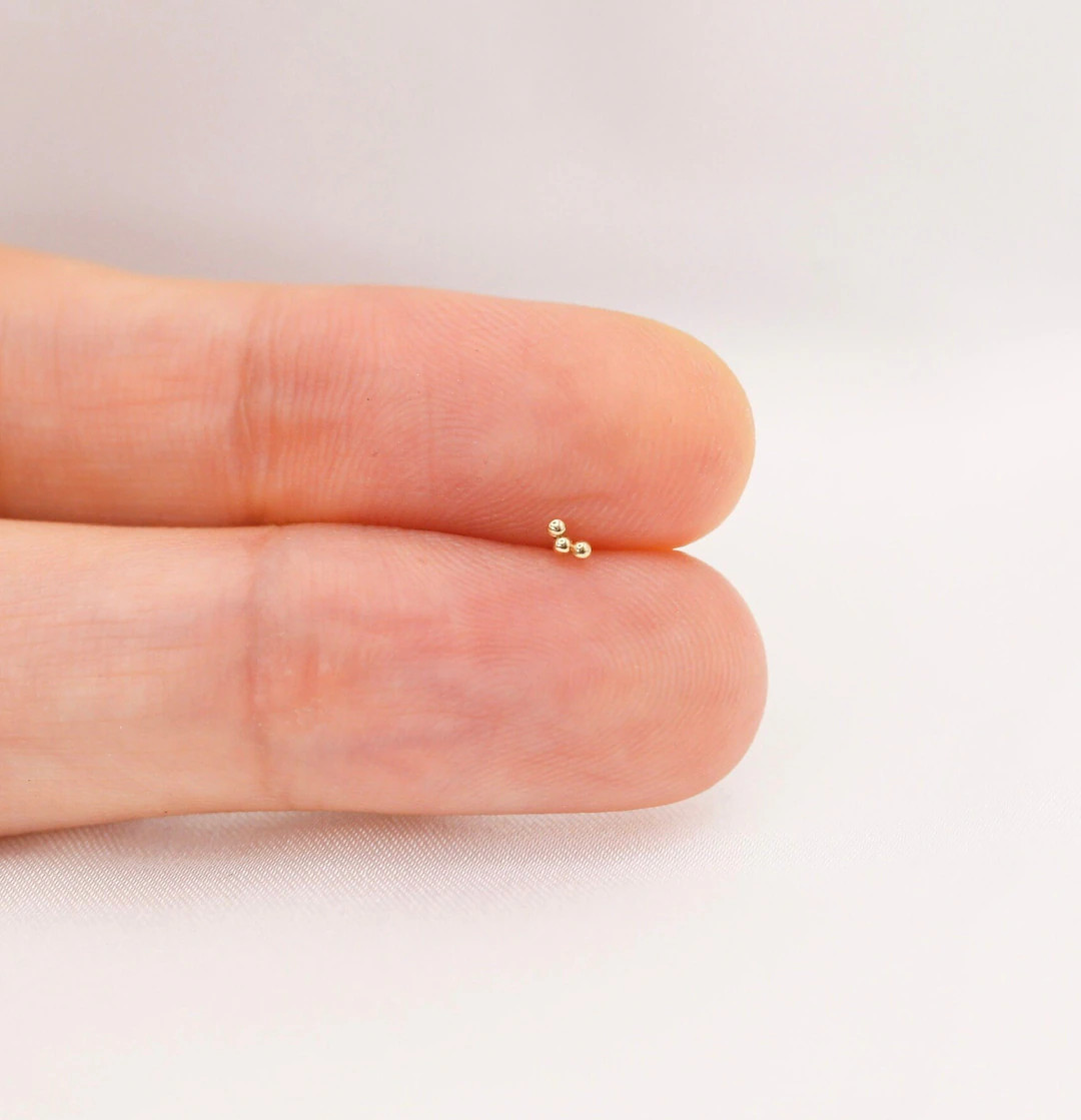 Tiny Nose 14K Gold TRIBEAD Threadless Solid Gold Titanium Post Labret Stud - Nose/tragus/cartilag... | Etsy (US)