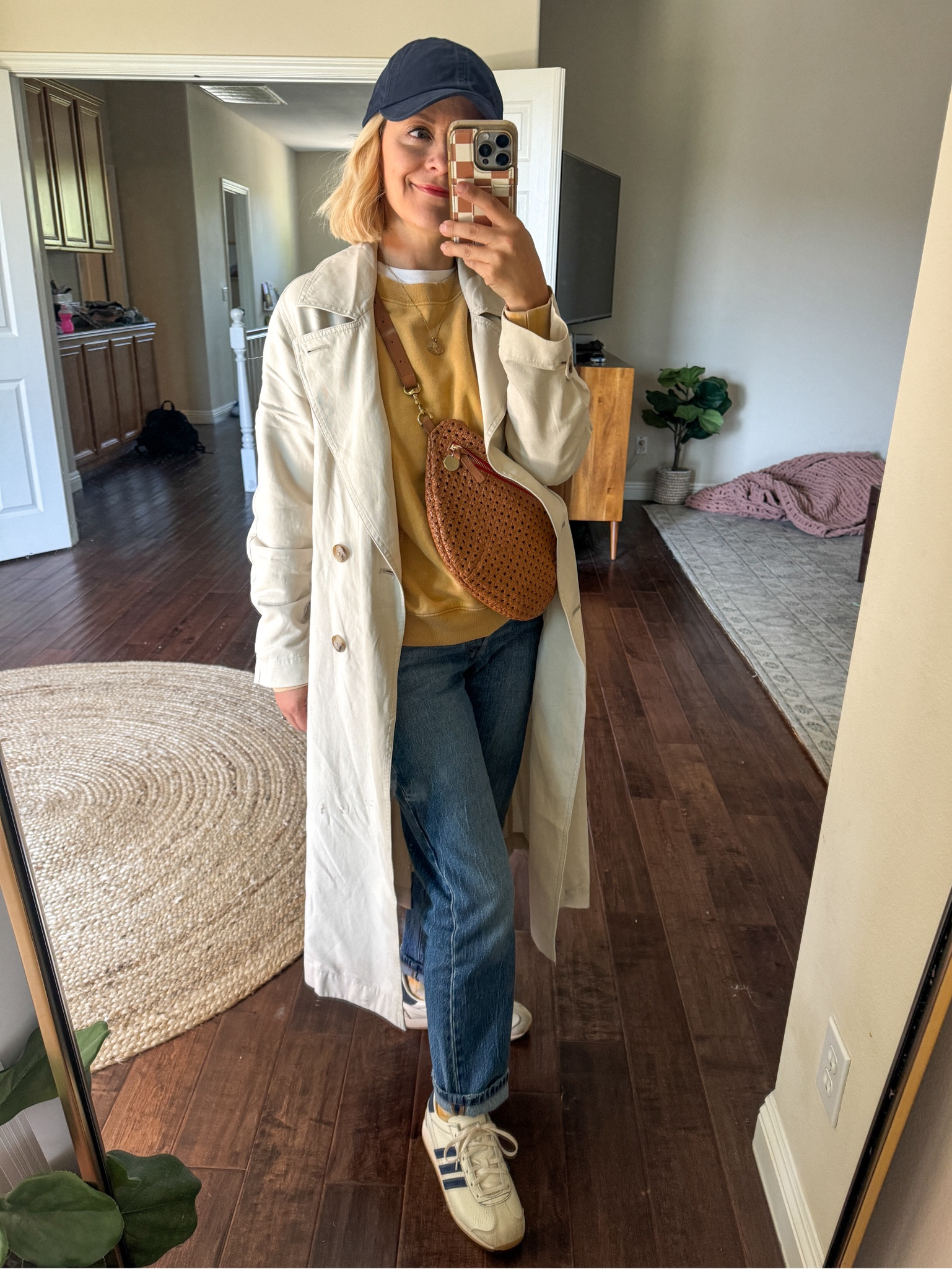 Saturday sports mom. Fall capsule wardrobe.