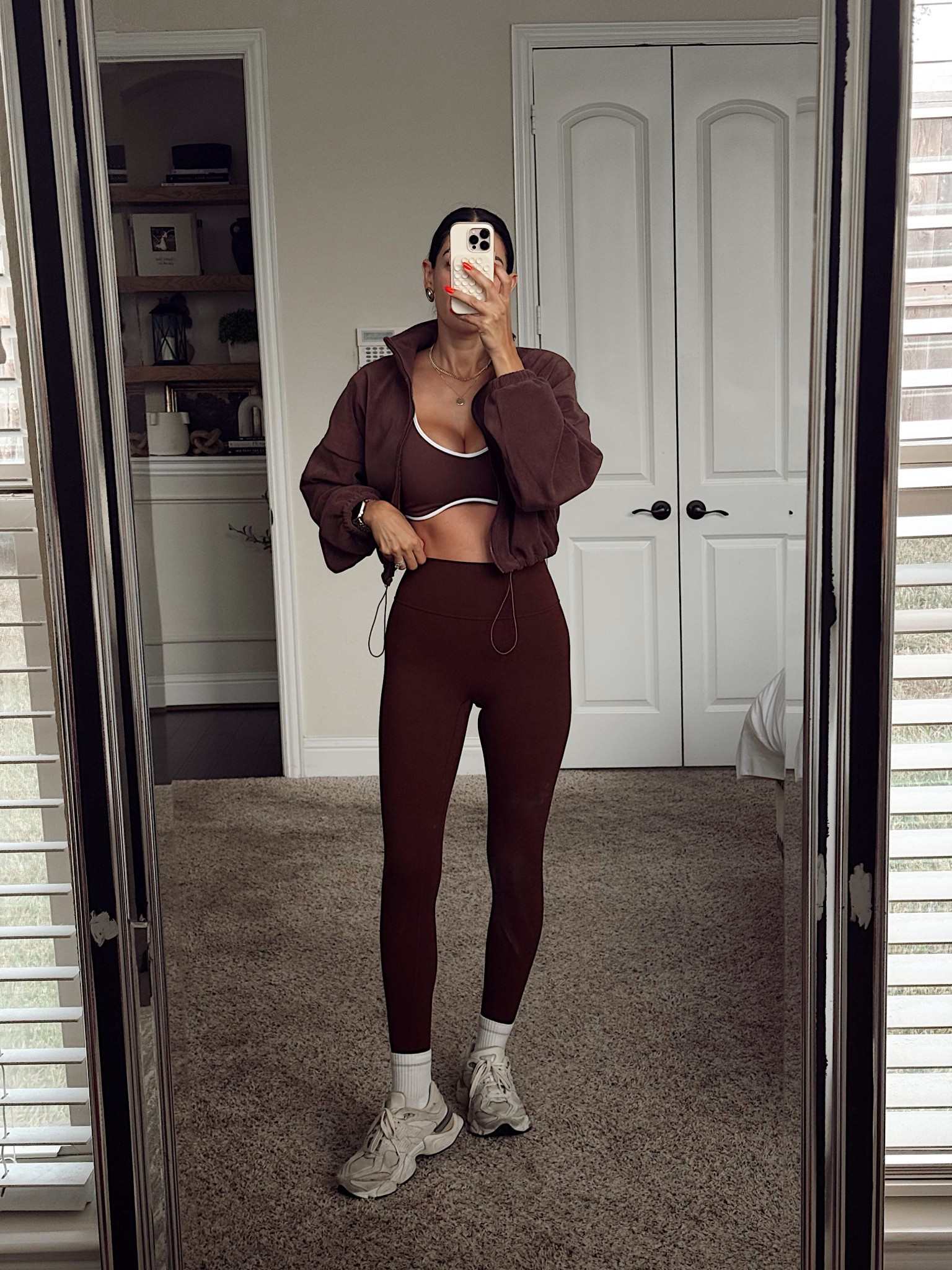 Small jacket 
Medium bra
Xs leggings 

#LTKmorningroutine #LTKdayinmylife #LTKfitnessgoals