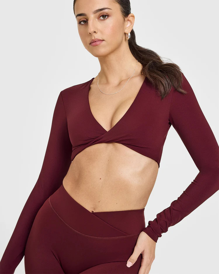 Unified Twist Front Long Sleeve Crop Top 
 Rosewood | Oner Active (UK / US)