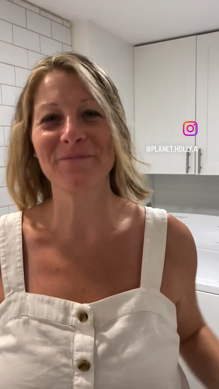 Blond Ambition

#backtoblond #blondambition #blondgirl #blonder #summerhair



#LTKOver40 #LTKBeauty #LTKVideo