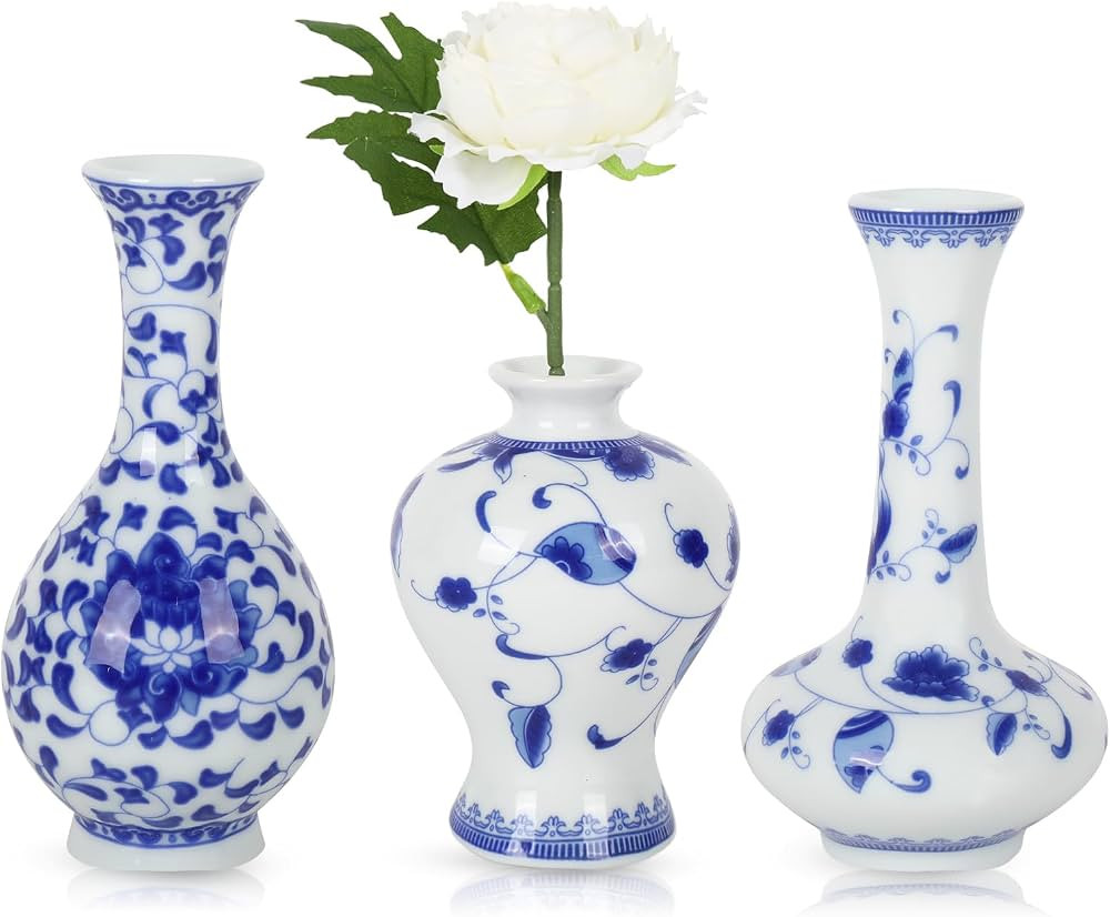 Whaline Set of 3 Small Blue & White Porcelain Vases Petite Classic Chinoiserie Flower Vases Glaze... | Amazon (US)