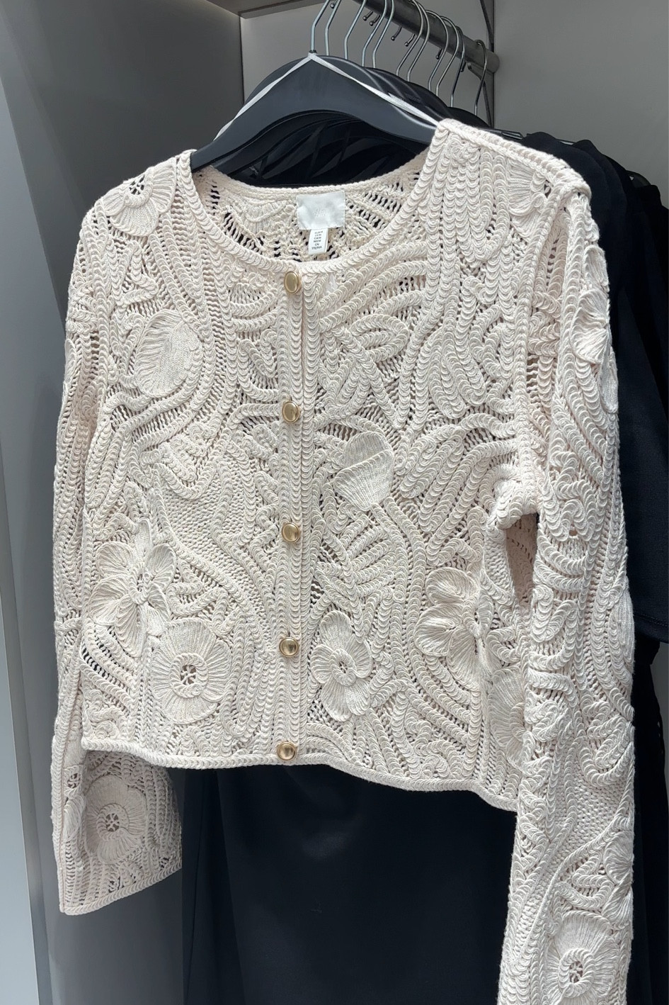 Cutest cardigan🤍✨

#LTKSeasonal #LTKWatchNow #LTKFindsUnder50