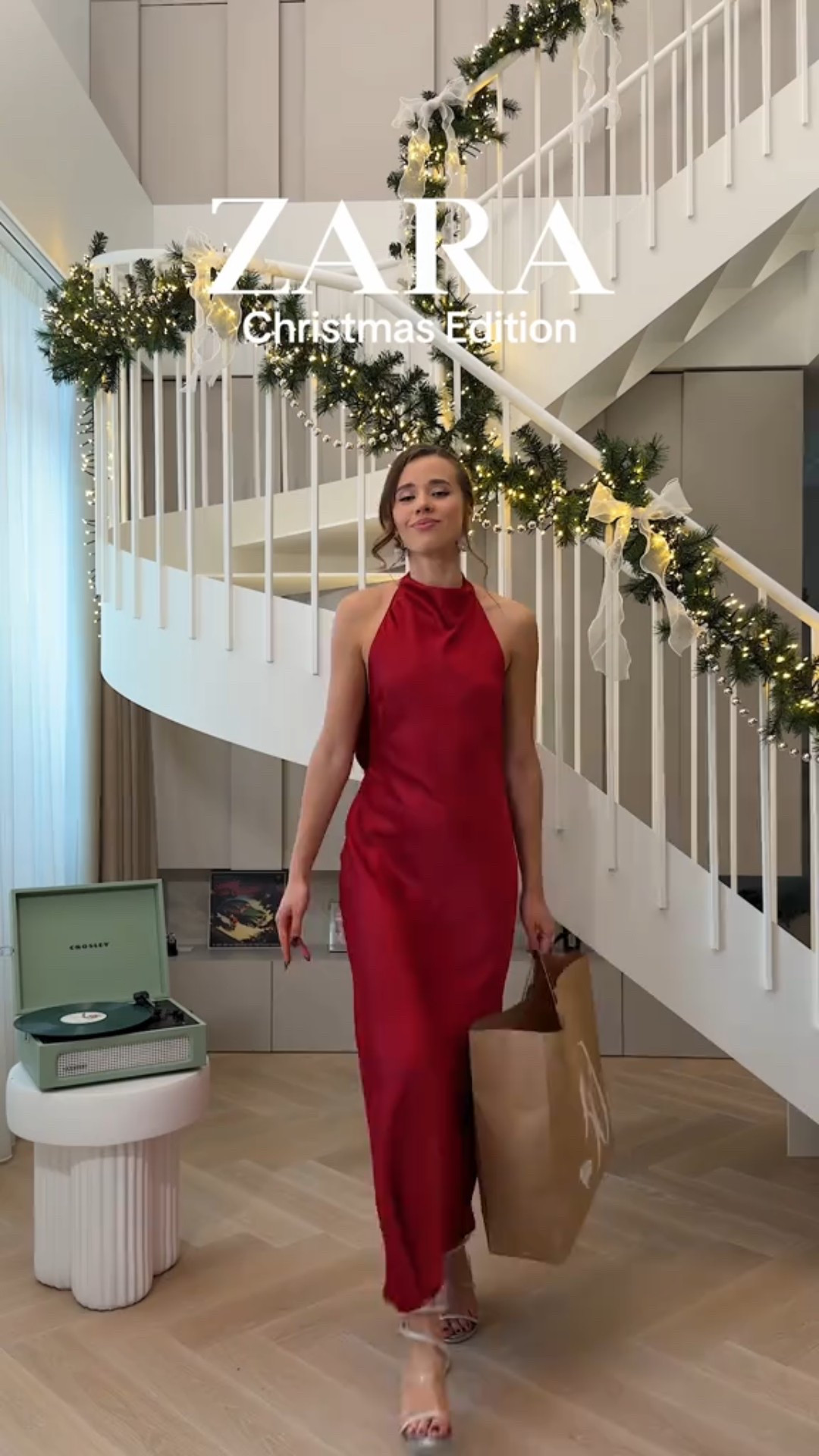 ZARA DRESSES CHRISTMAS EDITIONN

#LTKitalia #LTKdresses #LTKfestive