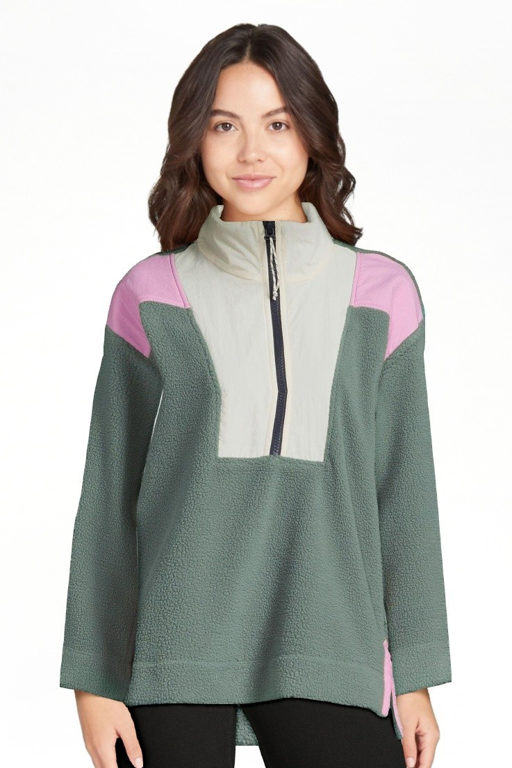 Clothing/Fashion Brands/Free Assembly/Women's Shop All Free Assembly/Women's Tops & Sweaters Free... | Walmart (US)