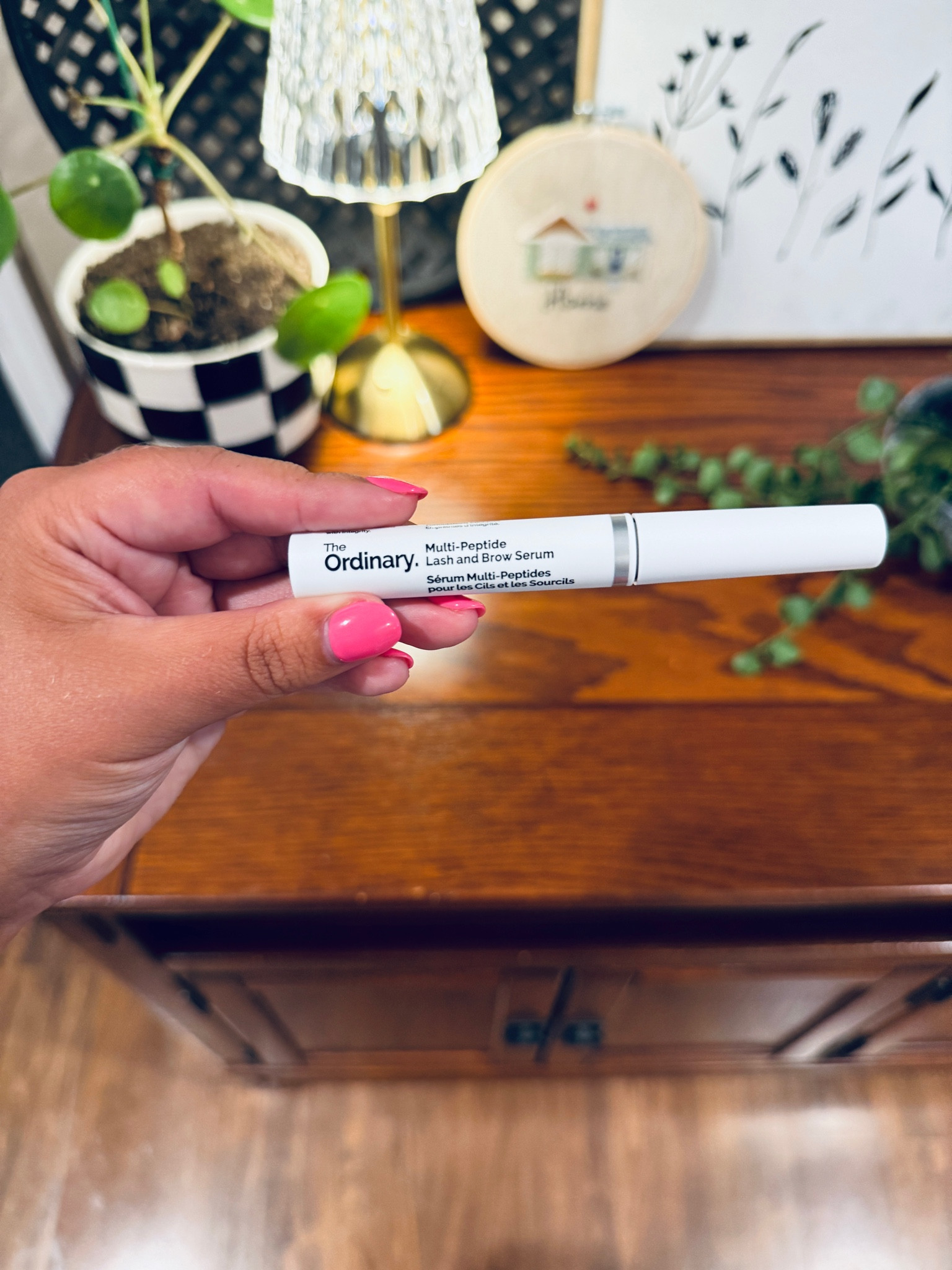 My eyebrows have really suffered thanks to my thyroid issue, so I decided to try out a very affordable serum. & bonus, it works for eyelashes, too! 

 