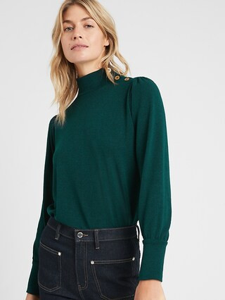 Button Accent Mock-Neck Top | Banana Republic Factory