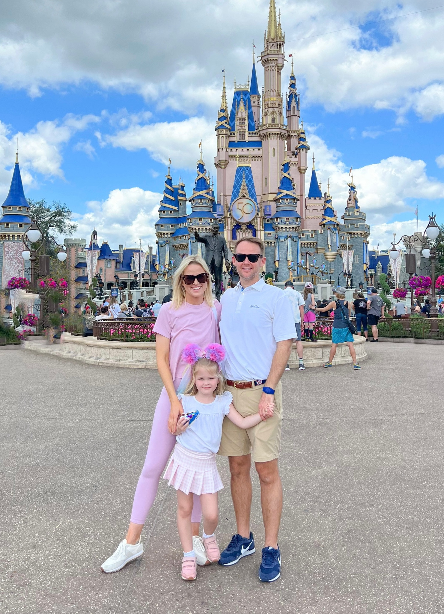 Disney outfits! 

#LTKfit #LTKSeasonal #LTKfamily