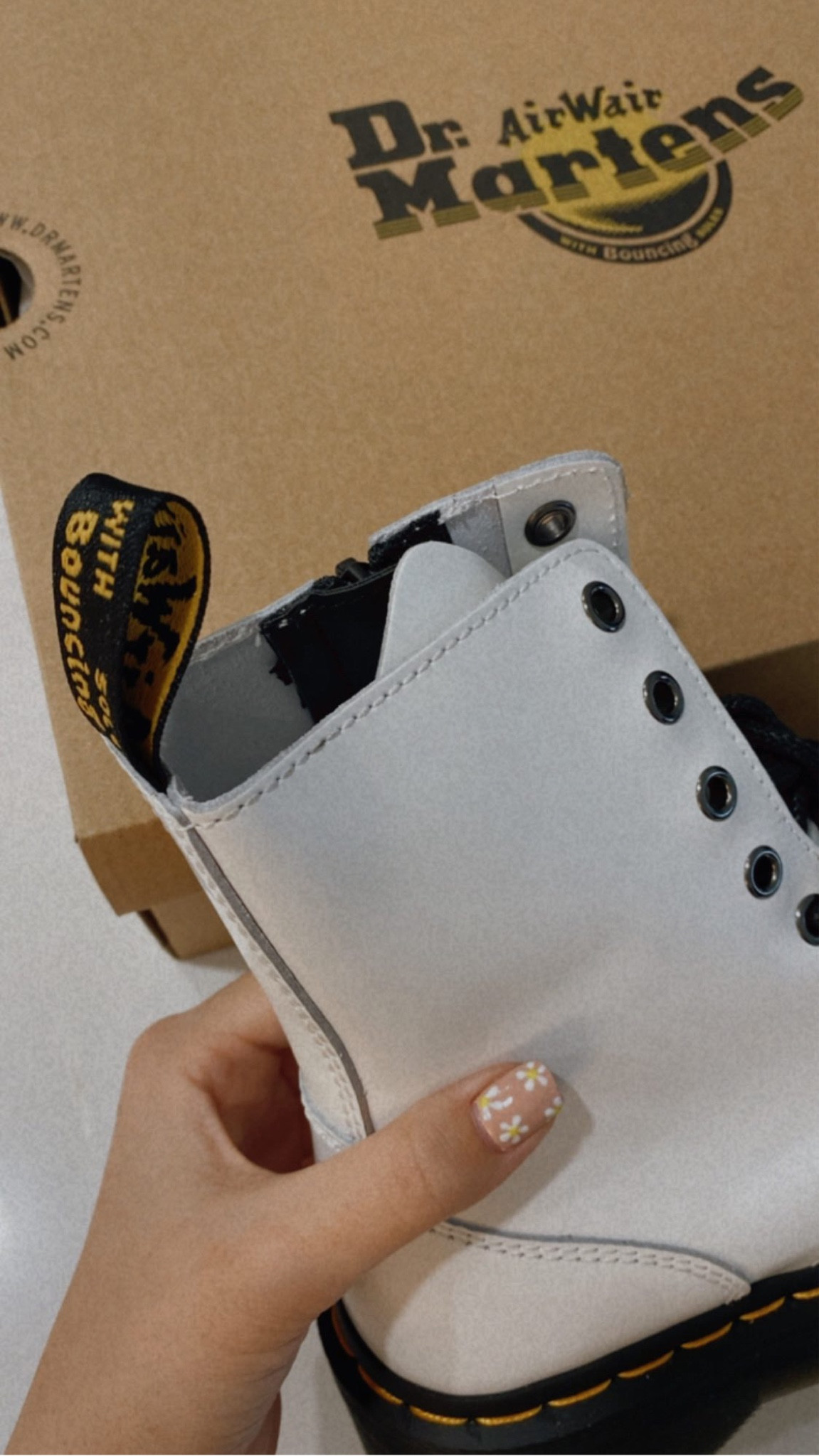 Loveeee these white docs! Especially for fall 

#LTKfit #LTKshoecrush #LTKSeasonal