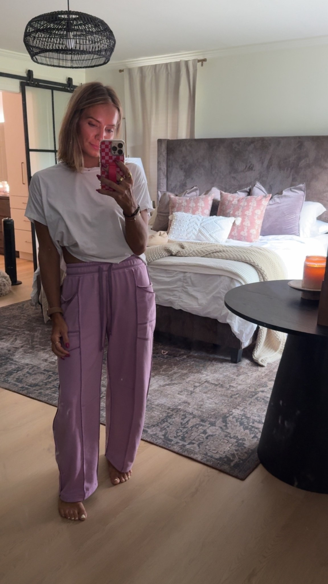 Cozy ootd. 
Top: large 
Pants: XS 