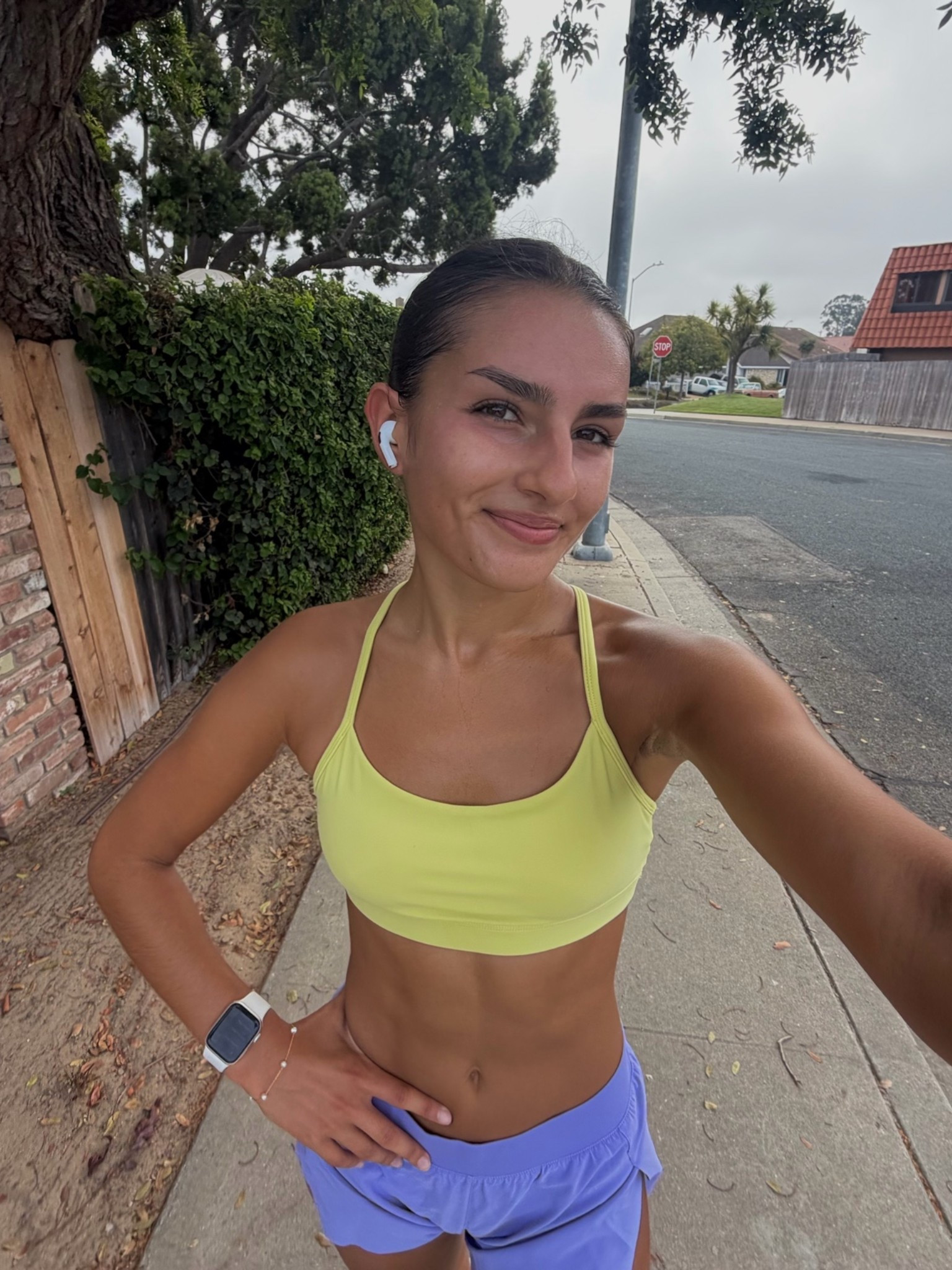 6 miles w/ intervals run fit today ! 🌼