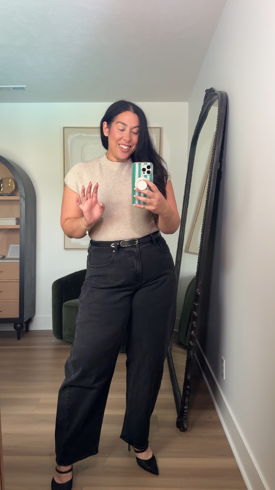 Grabbed another color in these barrel jeans, so comfortable and thick thigh friendly! This is the perfect fall transitional look! Midsize, midsize fashion, fall, workwear, Abercrombie

#LTKSeasonal #LTKMidsize