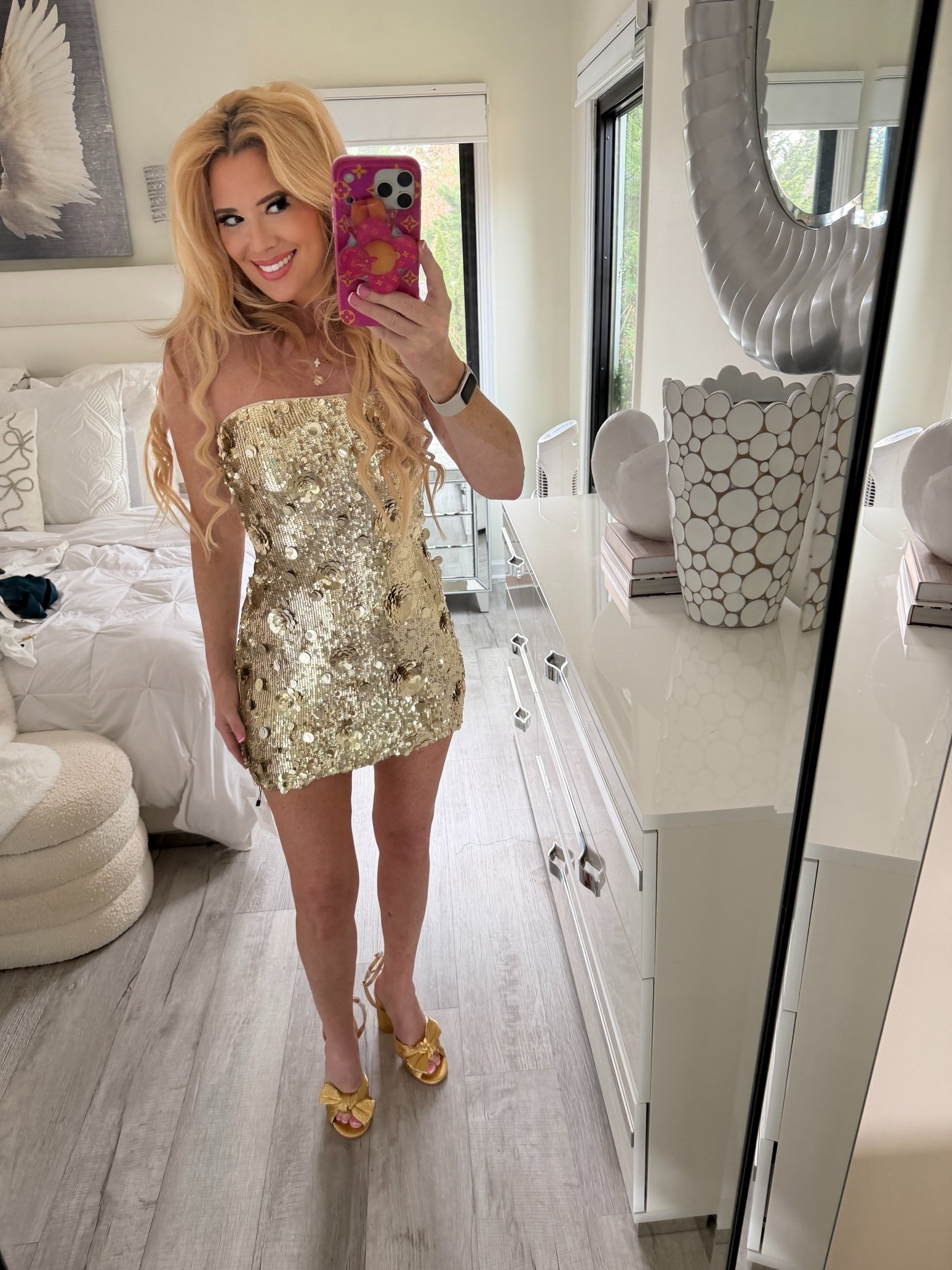 A NYE Dress for around $100! Wearing xs Tts 

#LTKSeasonal #LTKgrwm #LTKHoliday