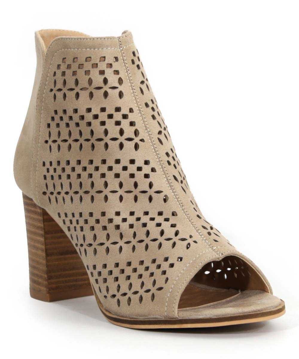 Catherine Catherine Malandrino Women's Casual boots BEIGE - Beige Aringo Bootie - Women | Zulily