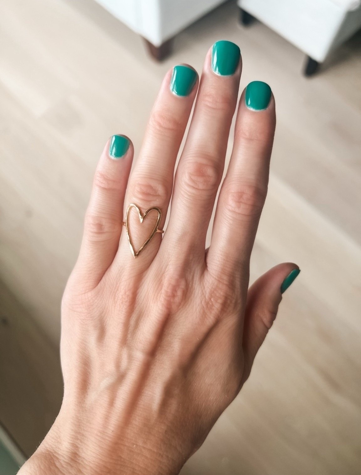 Fresh New Mani 🦚 : Essie Gel Couture in ‘Dopamine Rush’ + Essie Gel Top Coat = Perfection!!! 

Best nail polish I have found that actually acts like a gel polish and stays for days, but doesn’t harm your natural nail and doesn’t require setting lights. Also, removal is a breeze with a basic polish remover. OBSESSED!!!!

#essie #gel #couture #nail #polish #care #manicure #pedicure #natural #paint #top #coat #clear  #Emerald #green #gold #ring #band #jewelry #art #summer #spring #nails #beauty #holiday #gifts #long #lasting #vegan #clean #oil #cuticle #target @Target #heart #tools #beauty