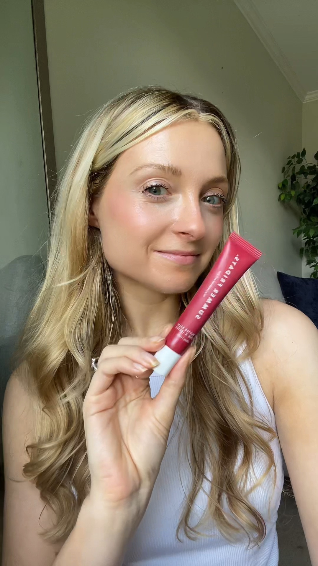 perfect summer lip gloss 💕



#LTKVideo #LTKBeauty #LTKFindsUnder50
