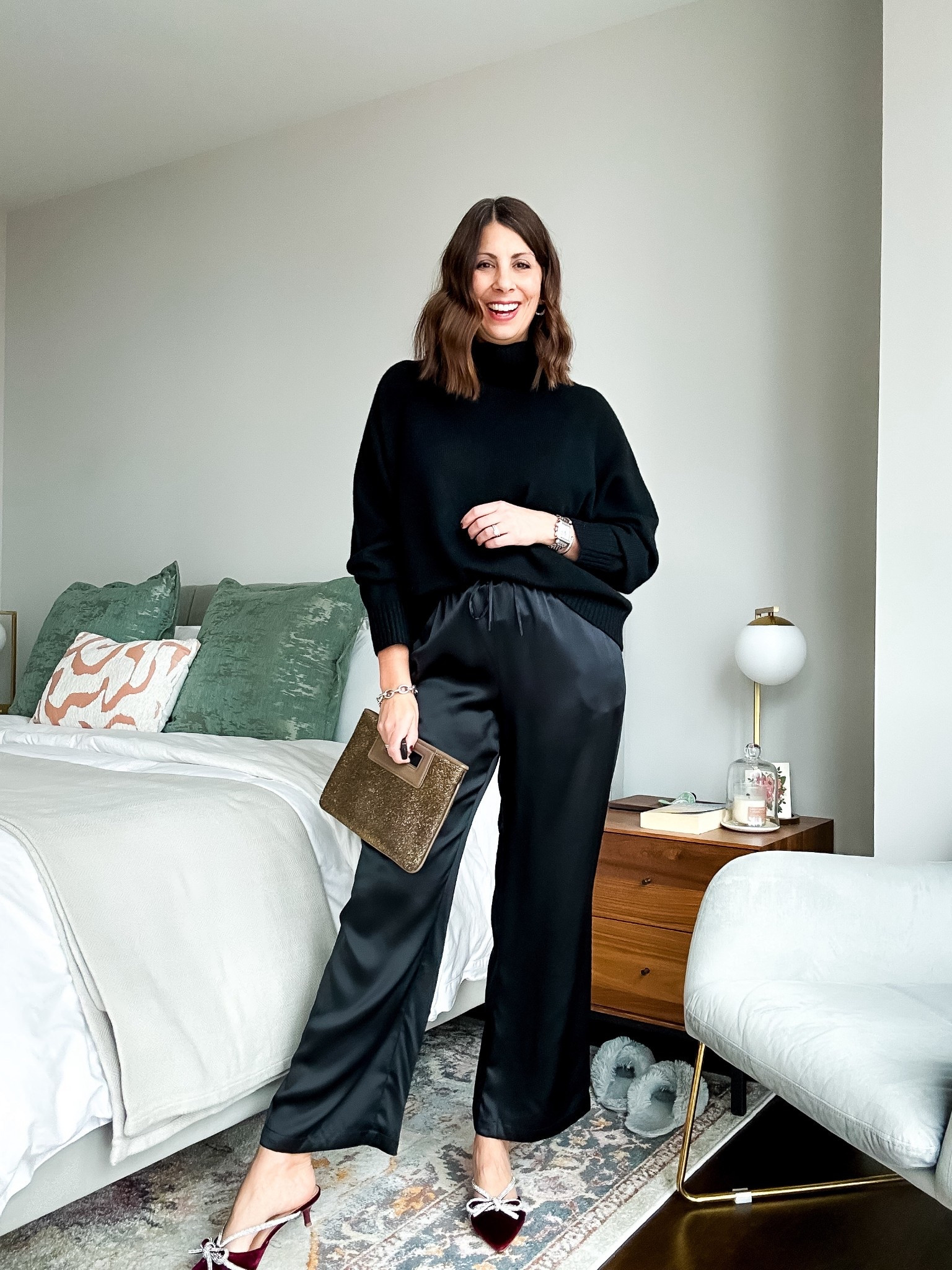 Quince, silk pants, party pants, how to style silk pants 

#LTKOver40 #LTKHoliday #LTKGiftGuide