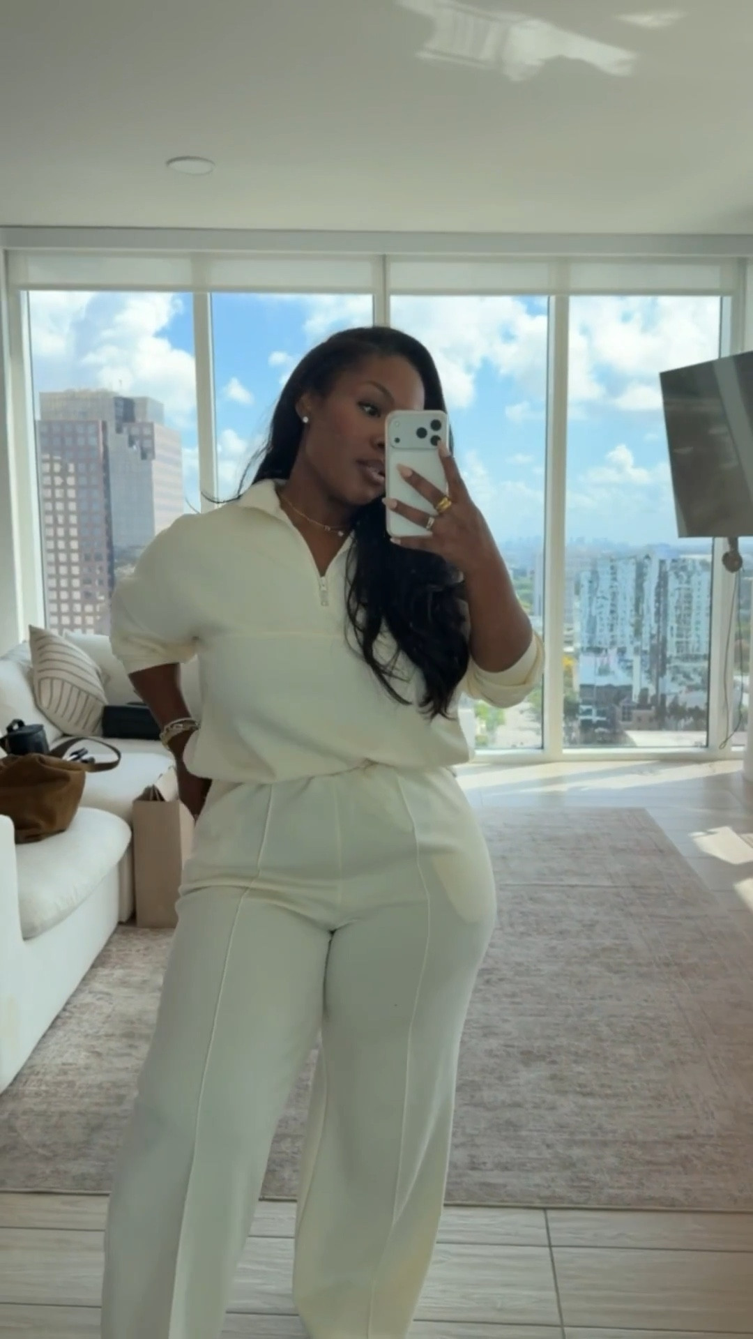 Love a chic set 🤏🏾🤏🏾 it feels so classy and grown womannnn 

So many great colors available below! 