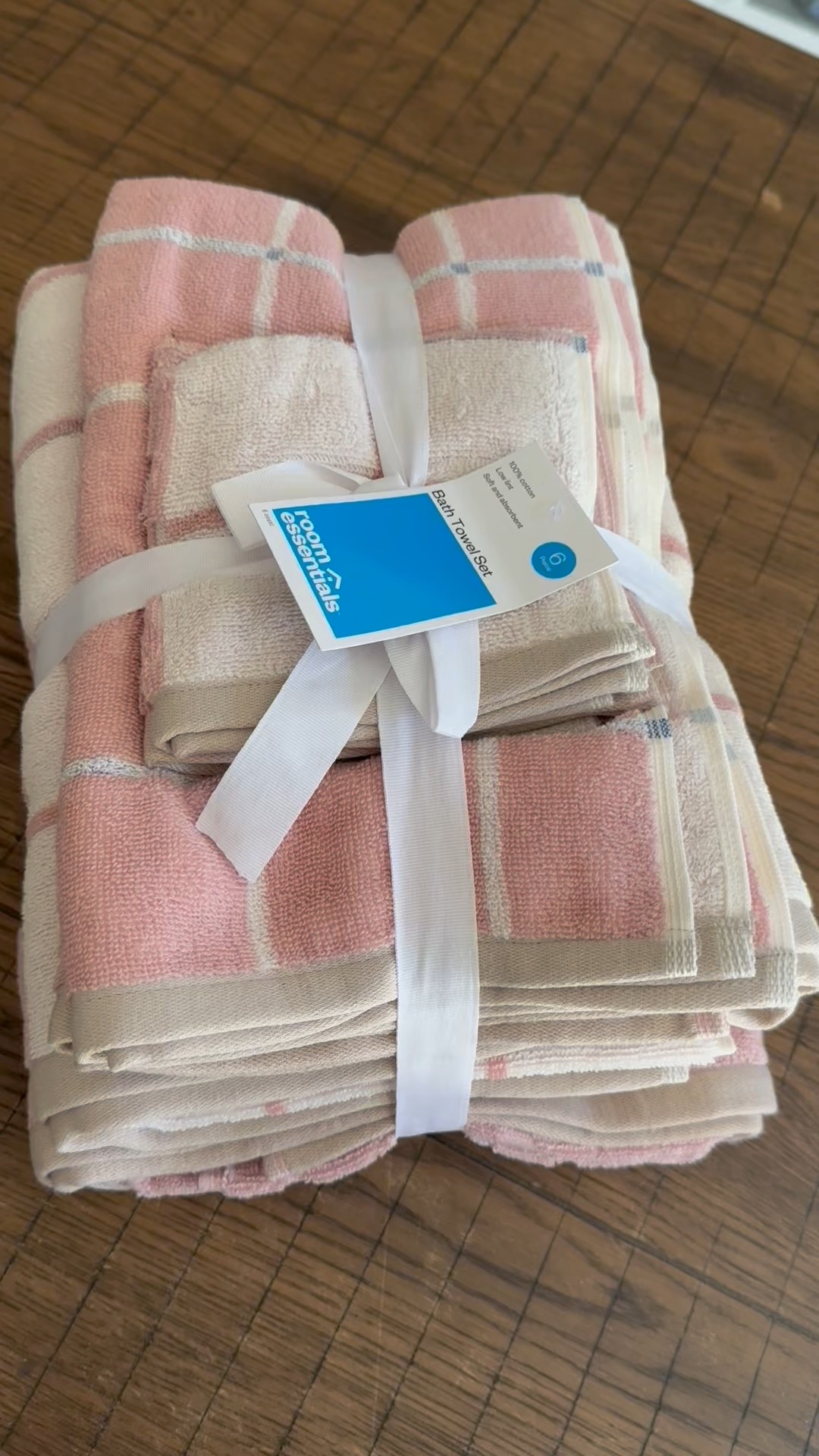 Picked up this cute Towel set for my daughter at Target on sale for 20% off!

#LTKFindsUnder50 #LTKHome #LTKSaleAlert