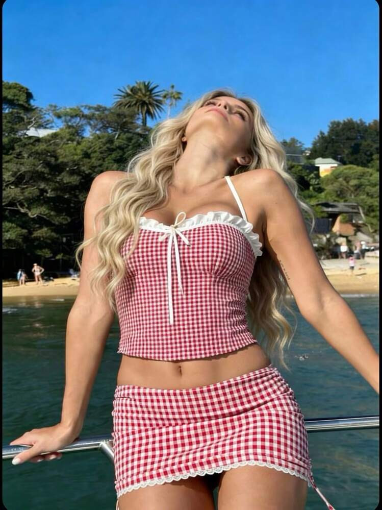 Women's Red Plaid Ruffle Trim Spaghetti Strap Cropped Camisole, Sweet Non-Stretch Flared Hem Vest Casual Summer | SHEIN