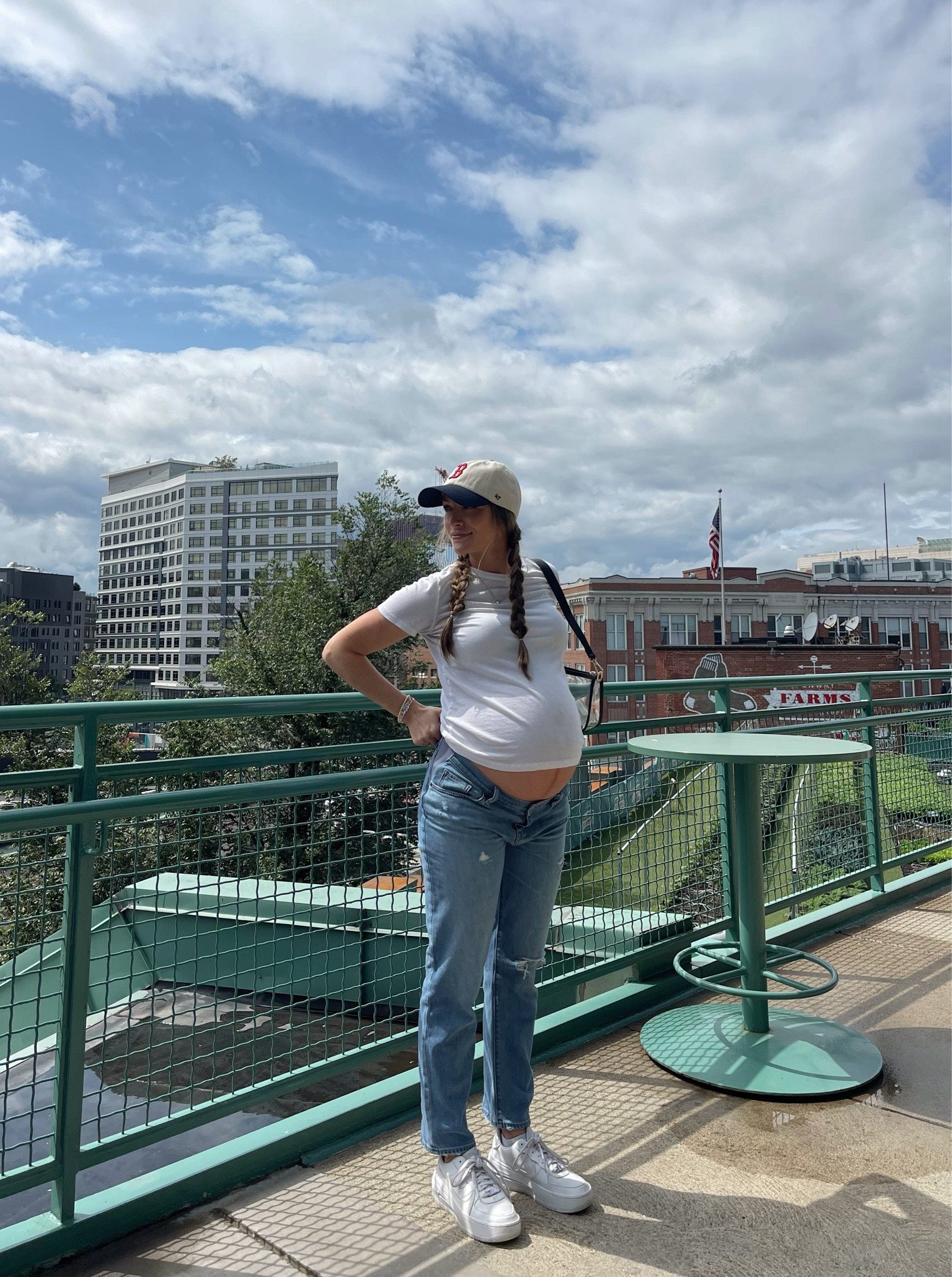 Baseball girly #redsox #maternitystyle 