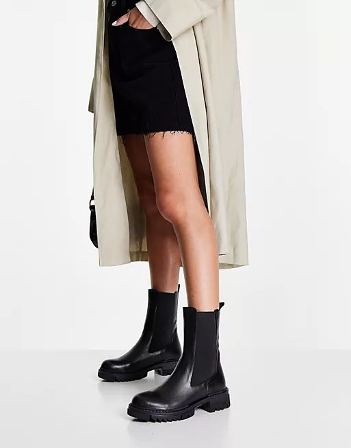 NA-KD leather chunky boot in black | ASOS (Global)