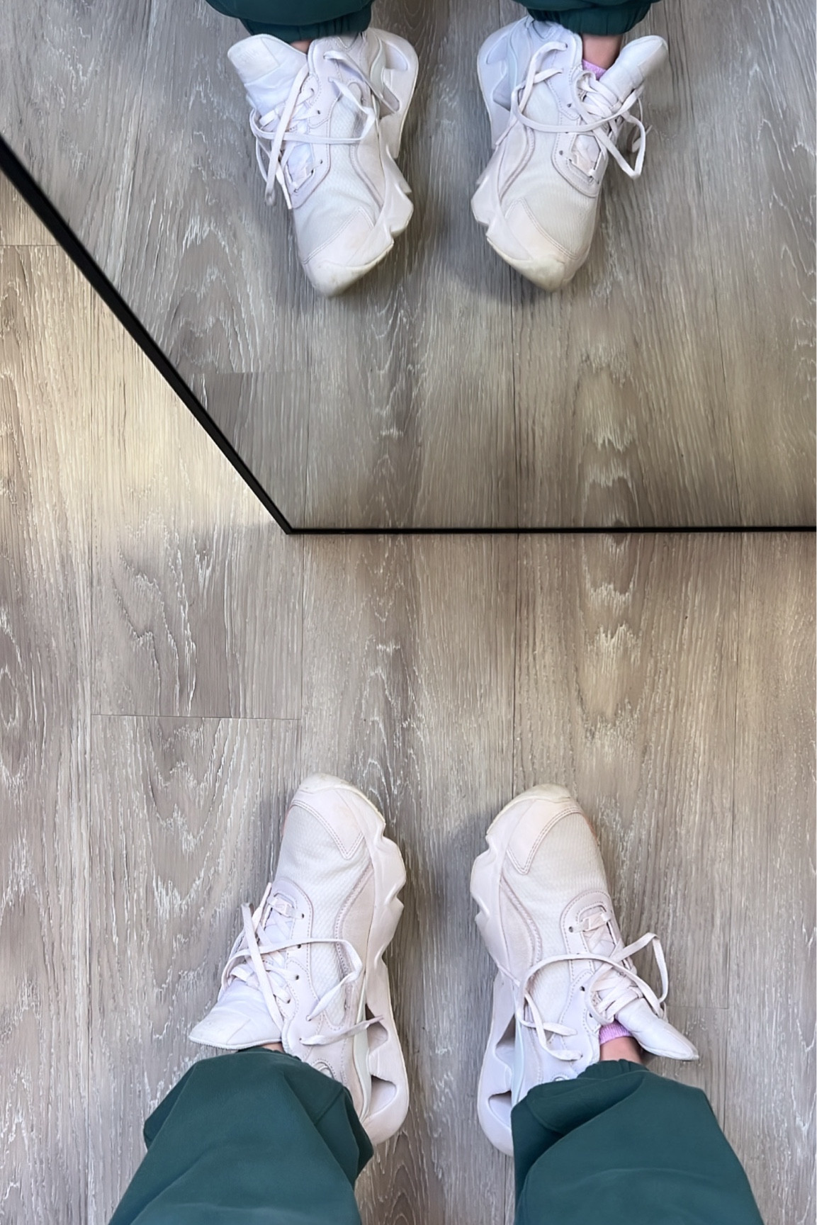 How amazing are these Nike Ryz 365?

#LTKstyletip #LTKshoecrush #LTKfitness