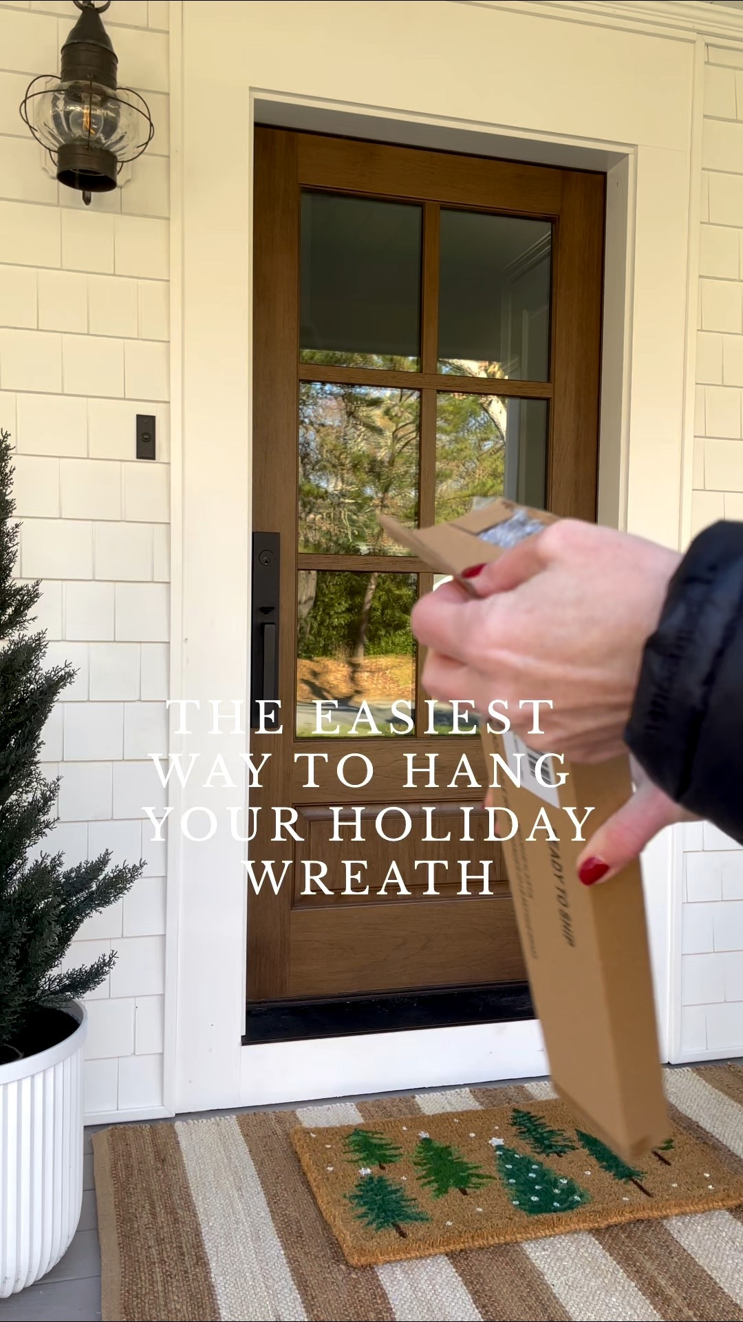 Christmas Front Porch Inspo

holiday front porch  seasonal decor  home decor  home finds  cozy front porch  Christmas wreath  twinkle trees  trending Christmas decor 

#LTKHoliday #LTKHome