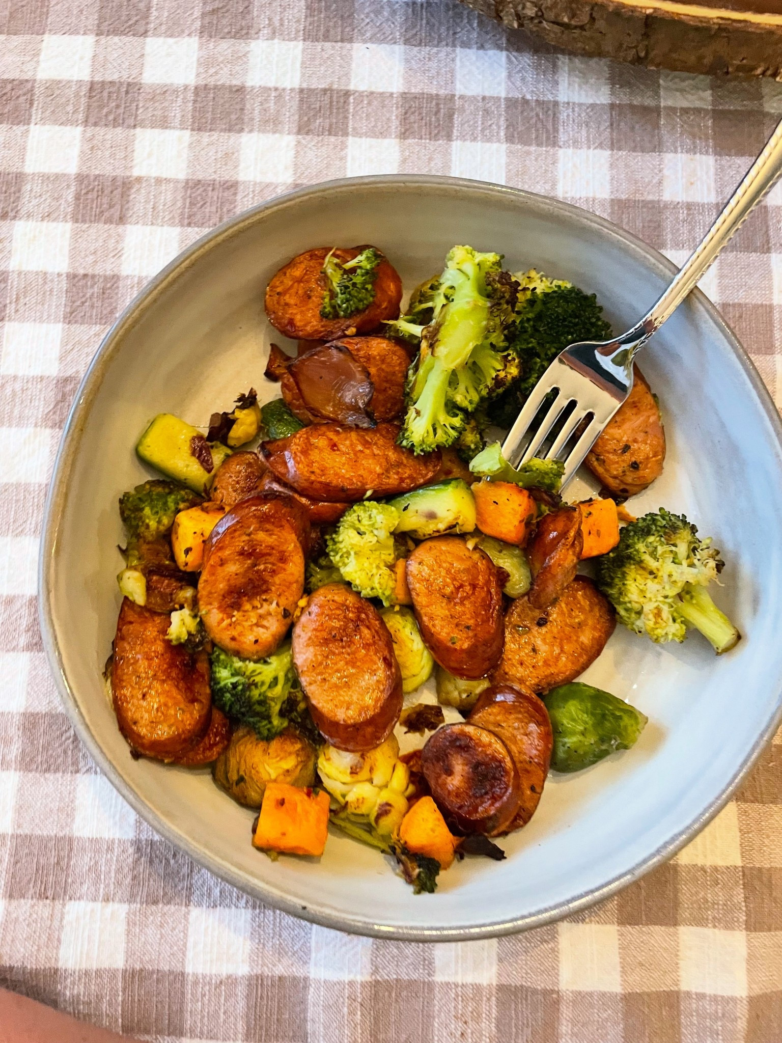 I could eat this every day. All it is— sheet pan veggies from Costco and the Good & Gather andouille sausages. 

Easy! 

#LTKActive #LTKHome