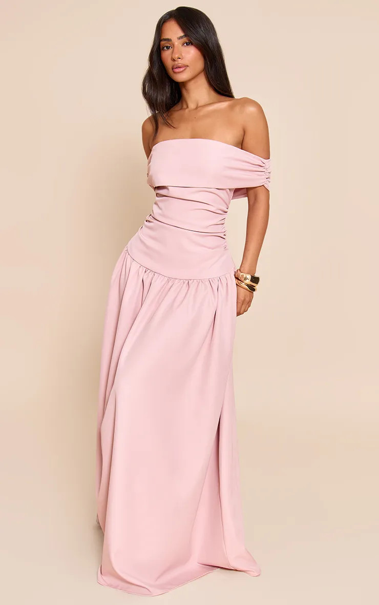 Petite  Off Shoulder Pleated Maxi Dress | PrettyLittleThing UK