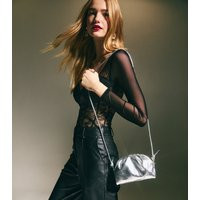 Silver Faux Leather Crossbody Bag New Look | New Look (UK)