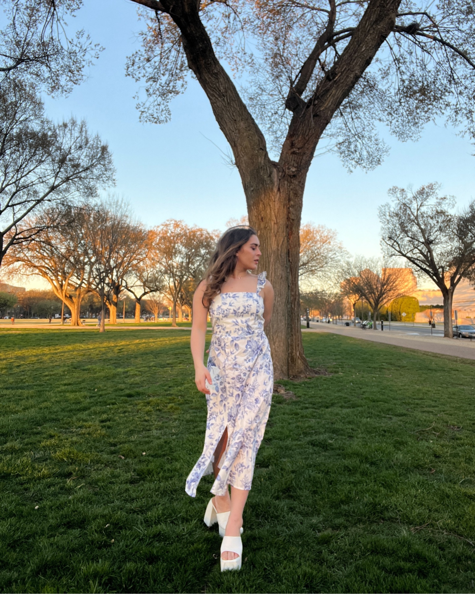 Porcelain Pattern Dress 💙🤍

#LTKtravel #LTKFind #LTKunder50