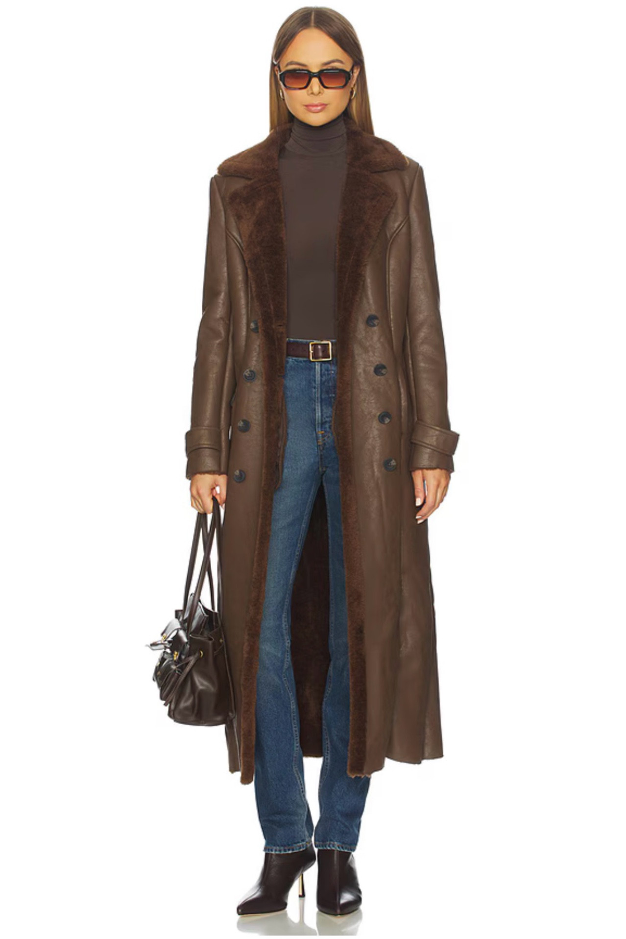 Fall outfit / fall fit / long coat / faux fur / jeans 

#LTKootd #LTKHoliday #LTKSeasonal
