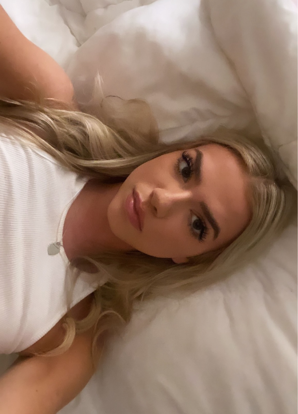 my going out makeup look 🌸🎀💌👄

#LTKsummer #LTKbeauty #LTKtravel