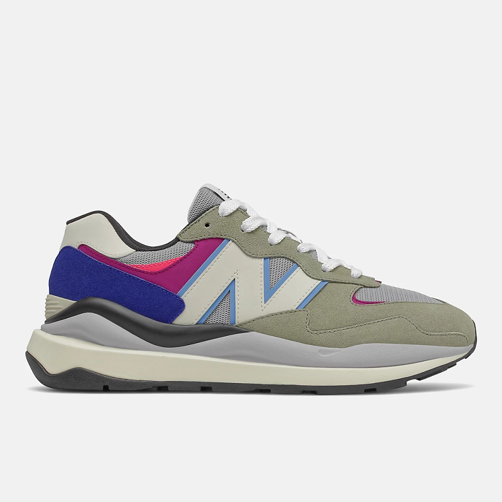 57/40 | New Balance Athletic Shoe