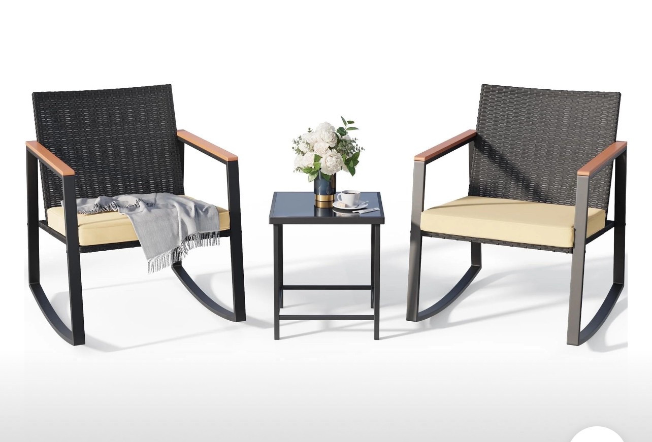 Lofka Juego de Muebles de Jardín con Mesa de Té, Juego de Mecedoras de Mimbre para Exteriores de 3 Piezas para Porche y Jardín, Cojín Beige

#LTKSpringSale #LTKSaleAlert #LTKWatchNow